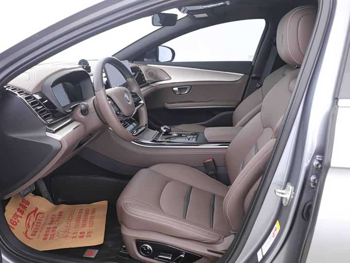 Фото 4 - BYD Han