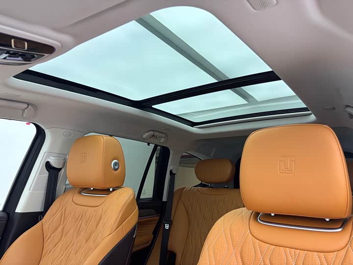 Фото 19 - Tank 500 Hybrid