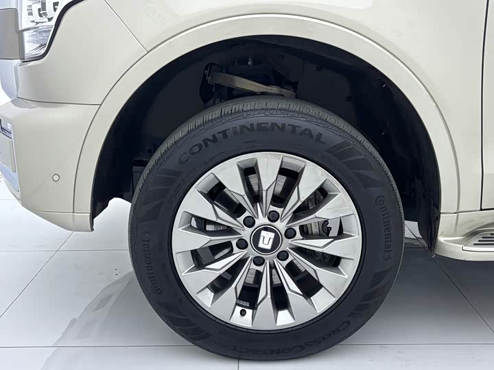 Фото 9 - Tank 500 Hybrid