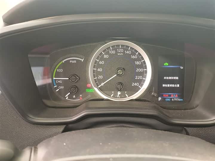 Фото 12 - Toyota Corolla