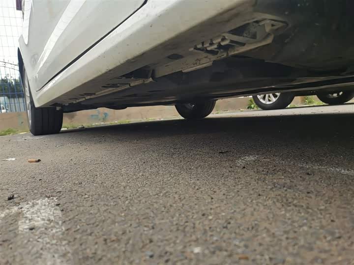 Фото 21 - Toyota Corolla