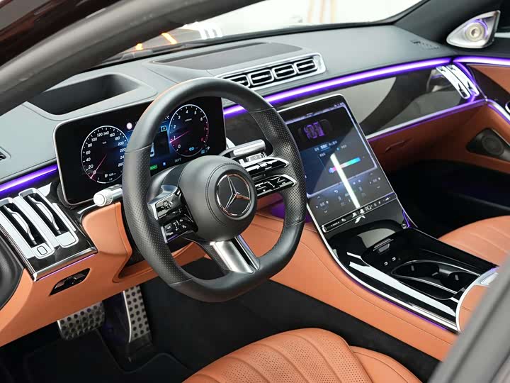 Фото 8 - Mercedes-Benz S-Class