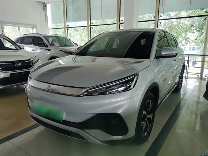 Фото 2 - BYD Yuan Plus