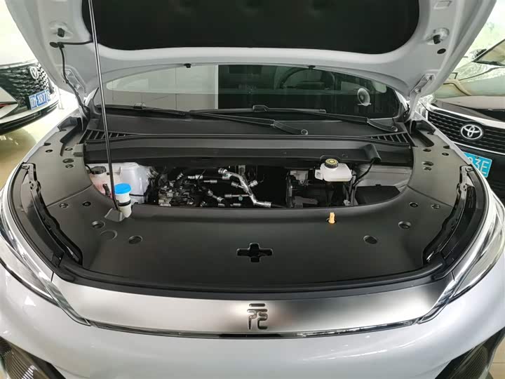 Фото 20 - BYD Yuan Plus