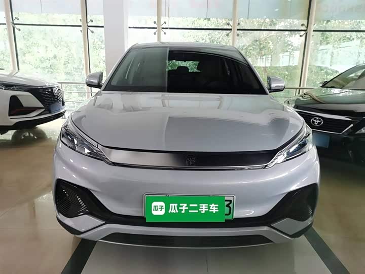 Фото 3 - BYD Yuan Plus