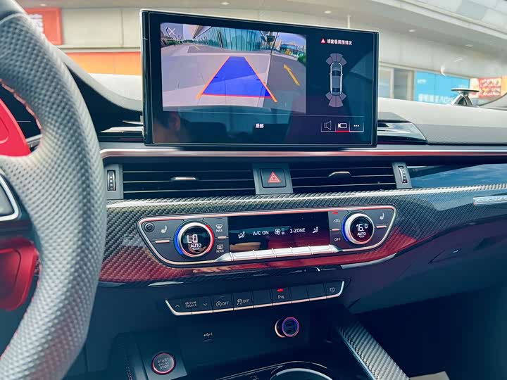 Фото 9 - Audi S4