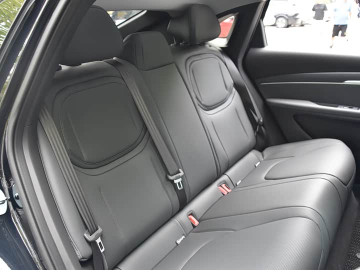 Фото 13 - XPeng Mona M03