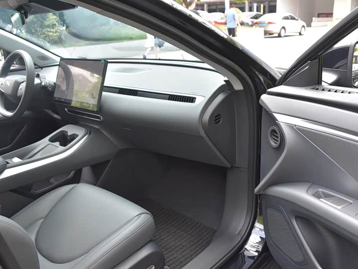 Фото 14 - XPeng Mona M03