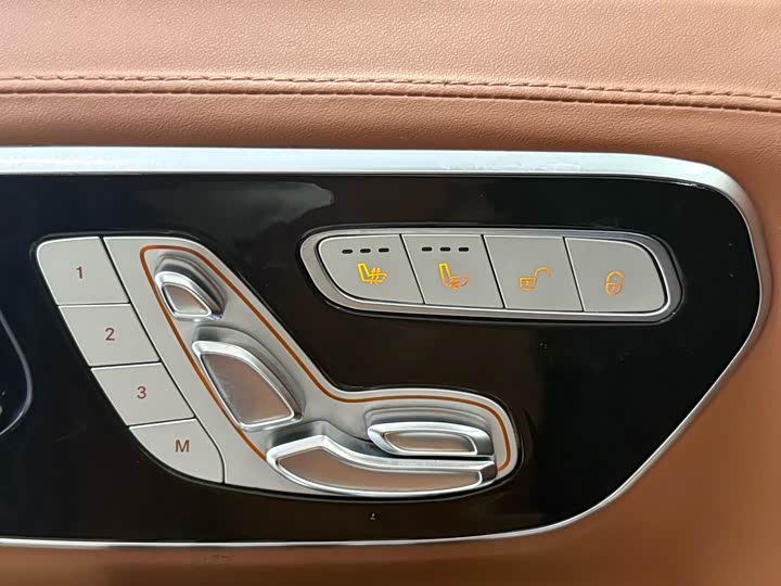 Фото 8 - Mercedes-Benz Vito