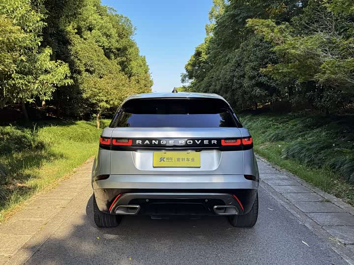 Фото 4 - Land Rover Range Rover Velar