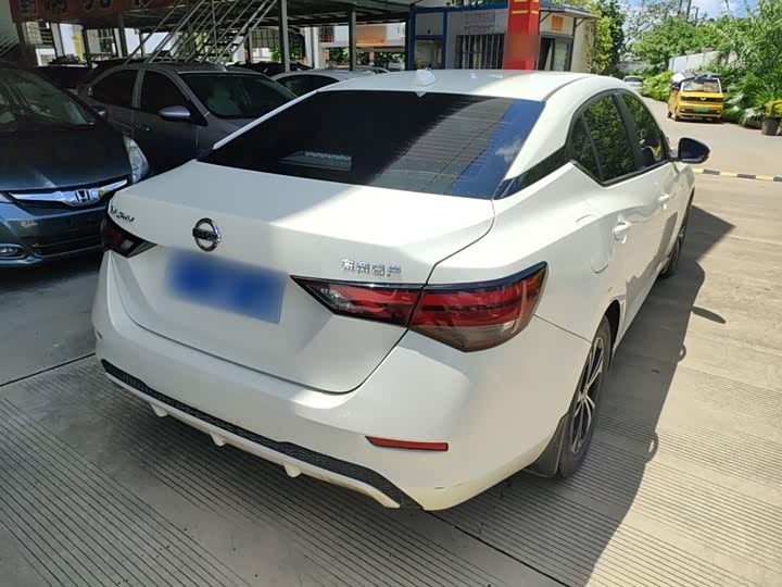 Фото 7 - Nissan Sylphy