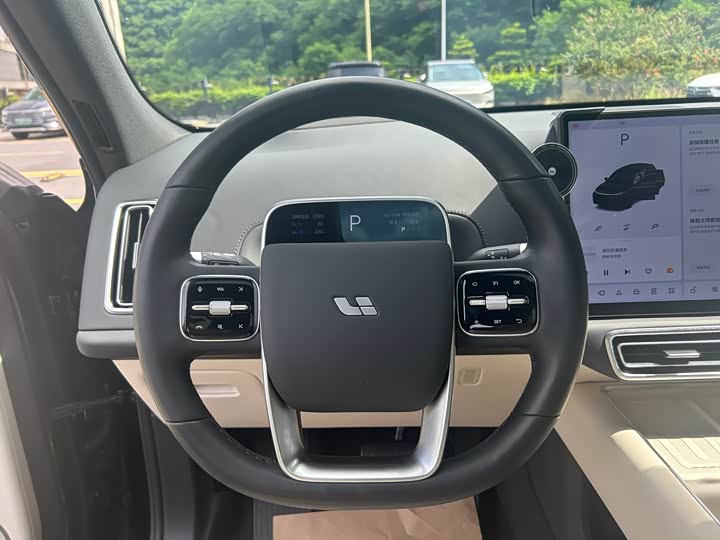 Фото 16 - LiXiang L7