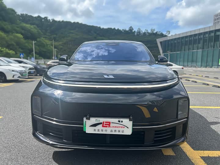 Фото 2 - LiXiang L7