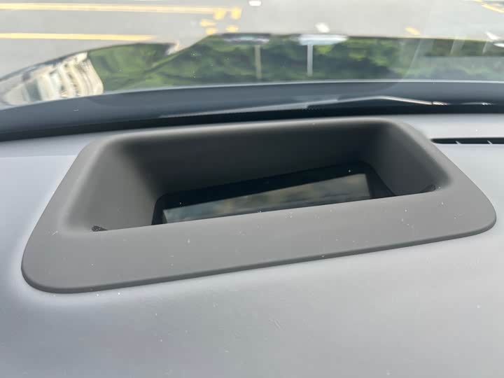 Фото 26 - LiXiang L7