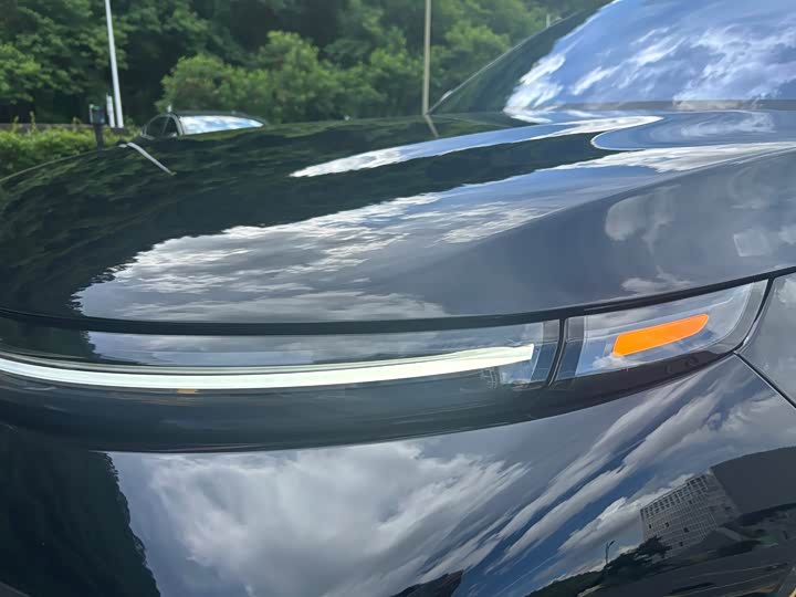 Фото 8 - LiXiang L7