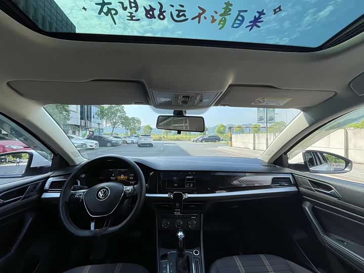 Фото 12 - Volkswagen Lavida