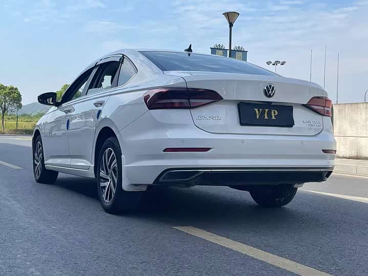 Фото 4 - Volkswagen Lavida