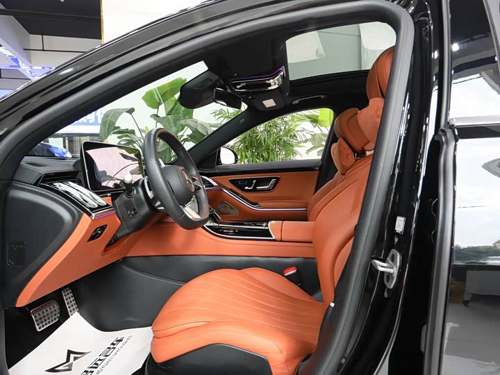 Фото 8 - Mercedes-Benz S-Class