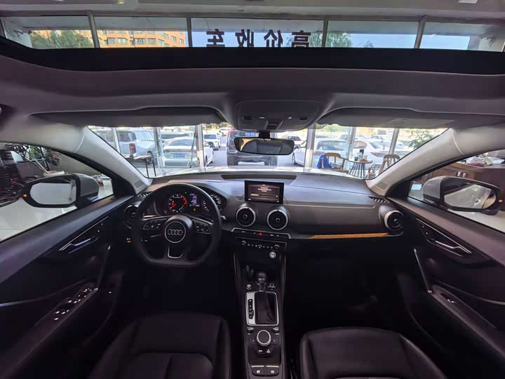 Фото 5 - Audi Q2L