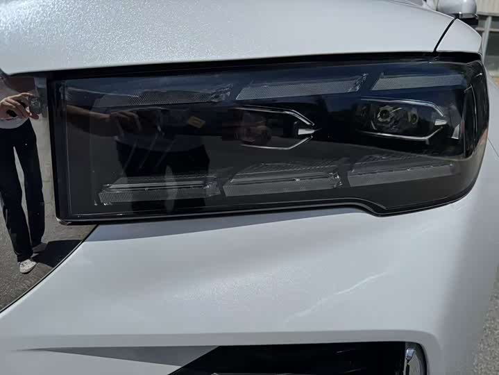 Фото 4 - Geely Monjaro