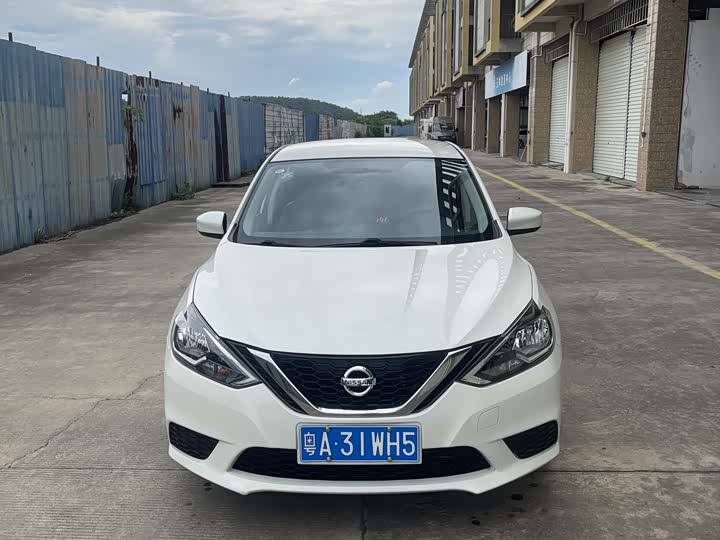 Фото 2 - Nissan Sylphy