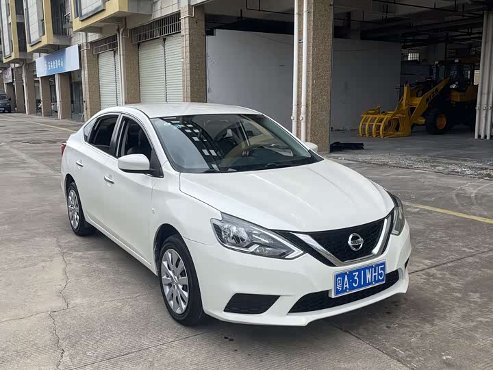 Фото 3 - Nissan Sylphy