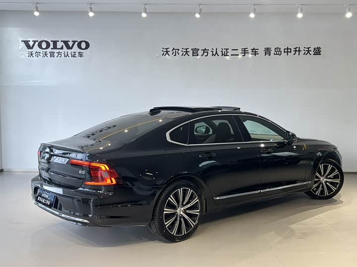 Фото 5 - Volvo S90