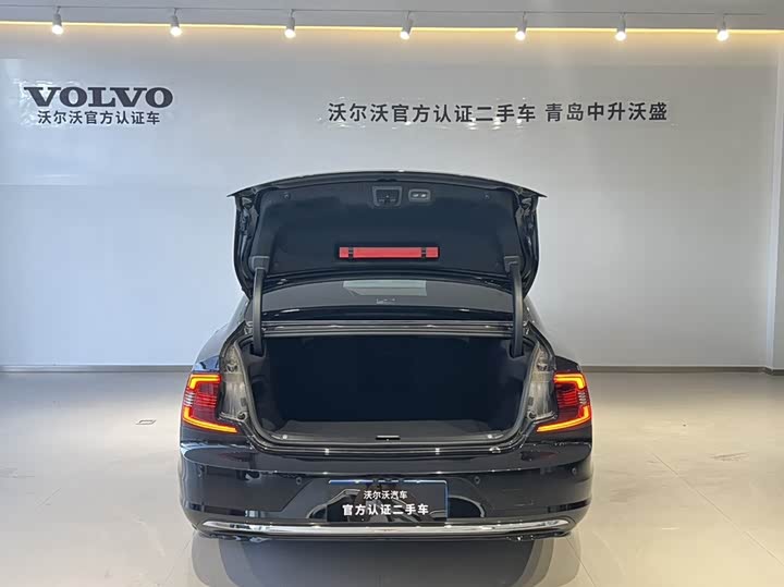 Фото 7 - Volvo S90