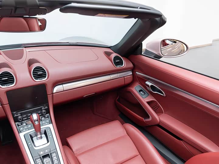 Фото 16 - Porsche 718