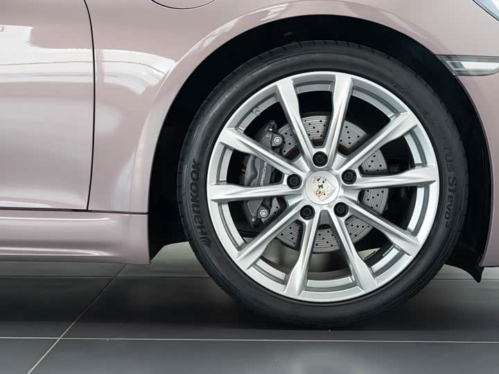 Фото 19 - Porsche 718