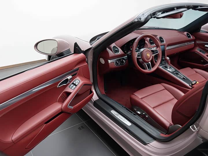 Фото 8 - Porsche 718