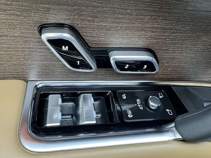 Фото 17 - Land Rover Range Rover