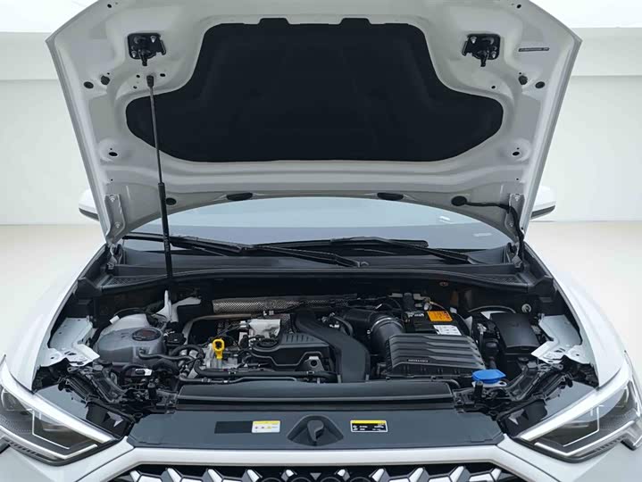 Фото 13 - Audi Q3