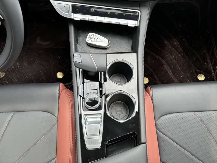 Фото 8 - Changan Eado Plus