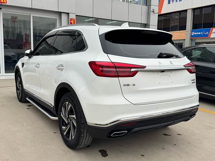 Фото 6 - Hongqi HS5