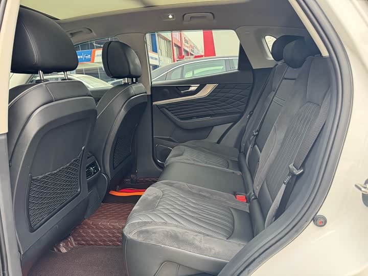 Фото 7 - Hongqi HS5