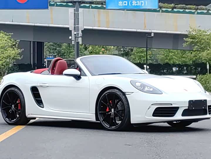 Фото 3 - Porsche 718