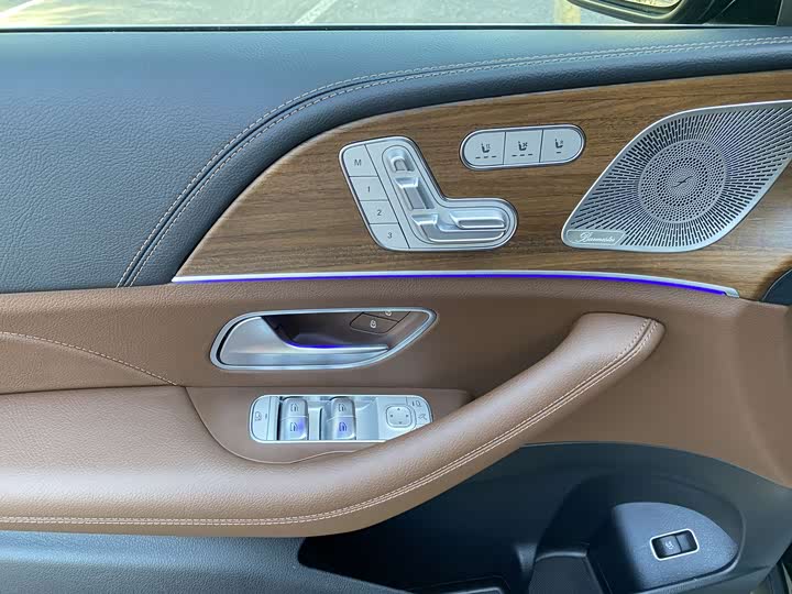 Фото 13 - Mercedes-Benz GLS-Class