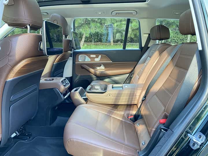 Фото 17 - Mercedes-Benz GLS-Class