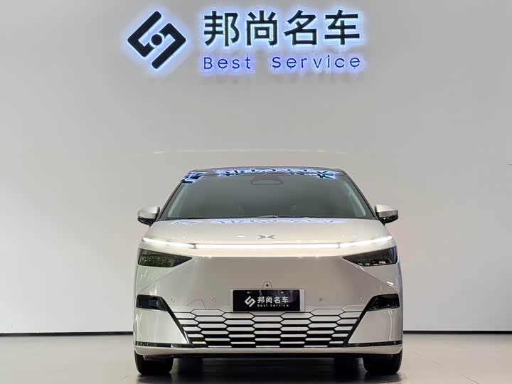 Фото 5 - XPeng X9