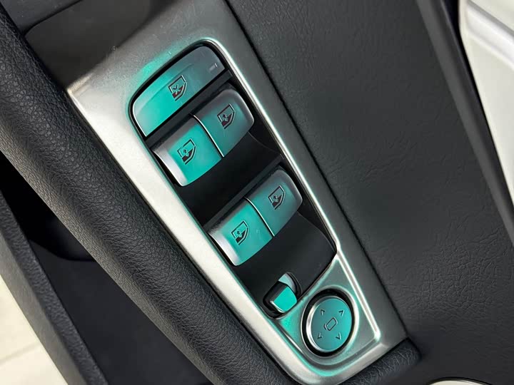 Фото 11 - BMW 1 Series