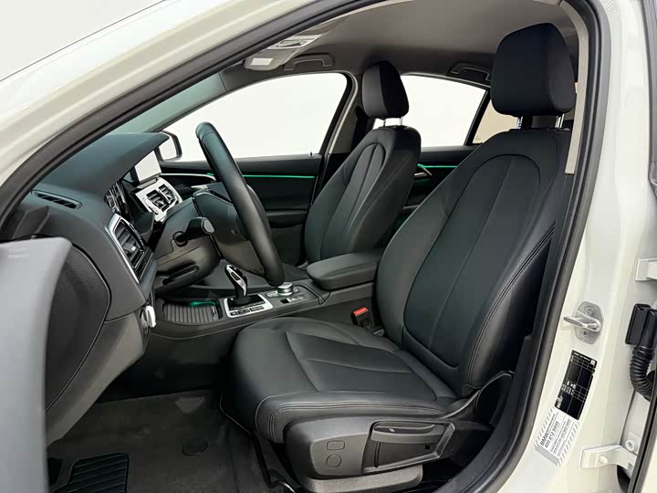 Фото 14 - BMW 1 Series