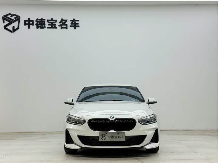 Фото 3 - BMW 1 Series