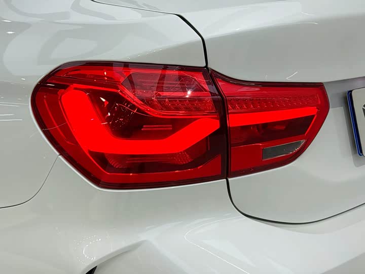 Фото 8 - BMW 1 Series