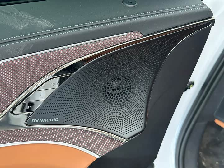 Фото 15 - BYD Han