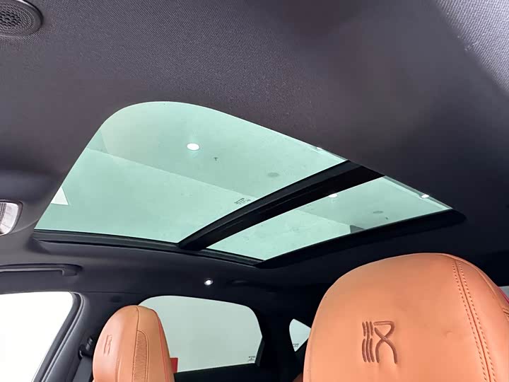 Фото 23 - BYD Han