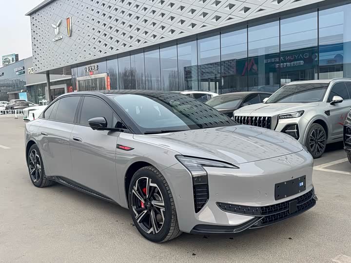 Фото 3 - Hongqi EH7