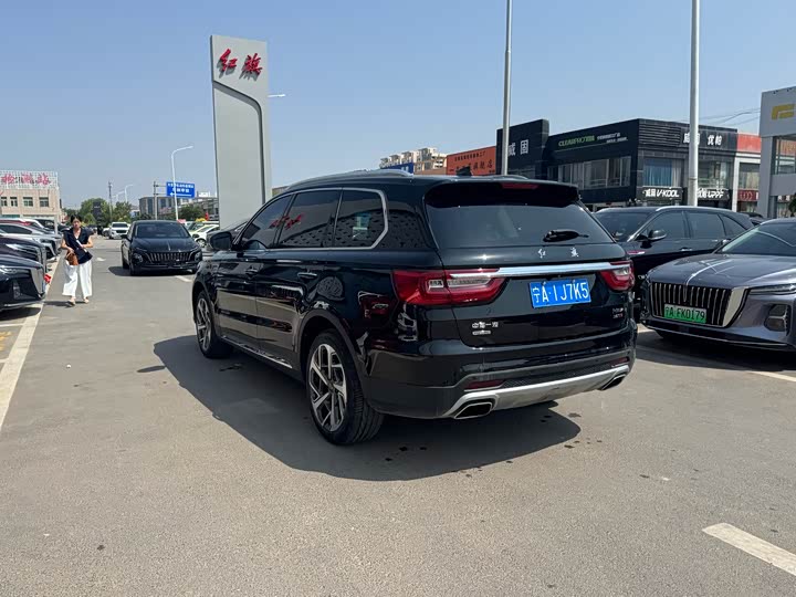 Фото 6 - Hongqi HS7