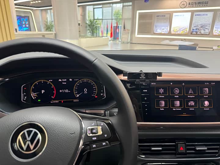 Фото 11 - Volkswagen Tharu