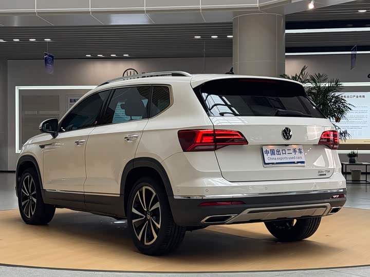 Фото 4 - Volkswagen Tharu